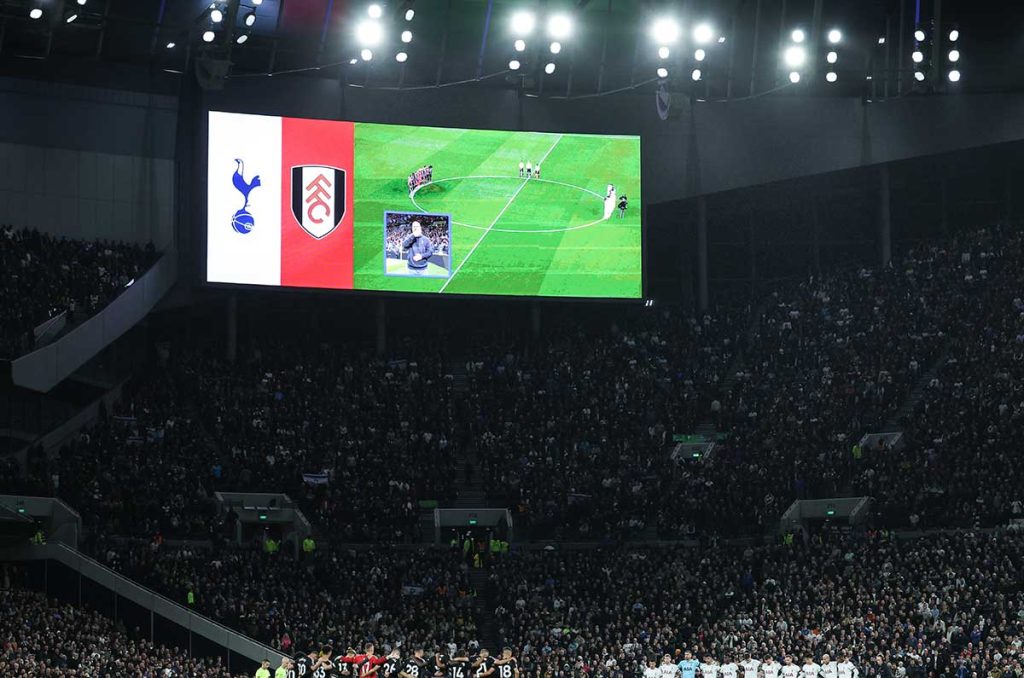 Raúl Jiménez aún no es factor con el Fulham en la Premier League