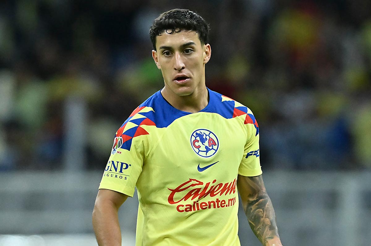 América ya piensa en renovar a Alejandro Zendejas