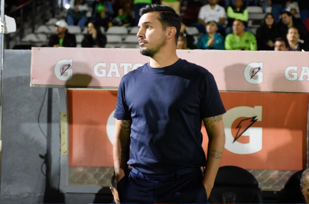 Diego Mejía es destituido como técnico de FC Juárez 0