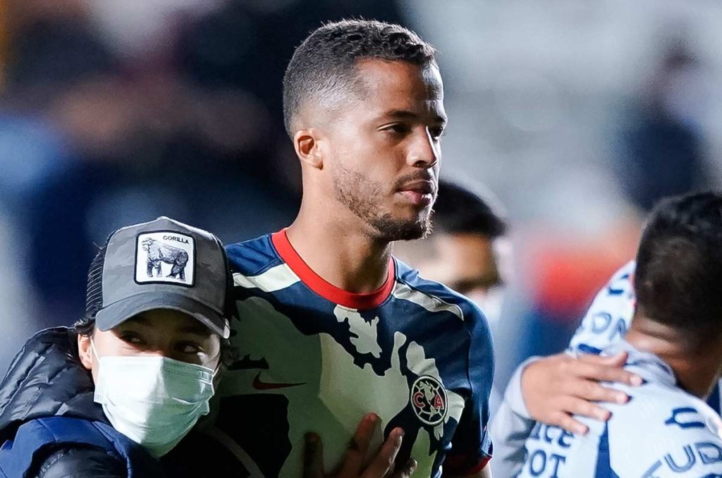 Giovani Dos Santos regresa gracias a People's League