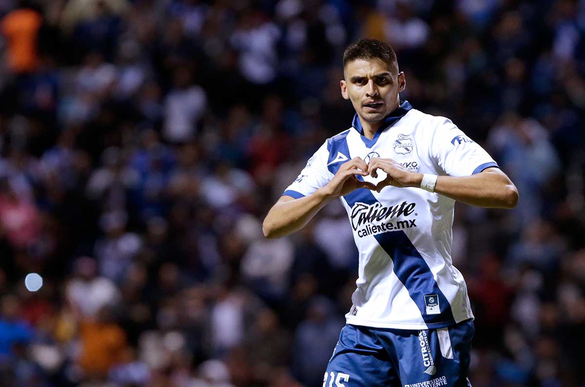 Guillermo Martínez se viste de héroe y guía al Puebla a remontar a León