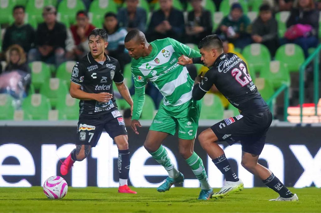 León vs Santos; Cómo y dónde ver el Play-in del Apertura 2023