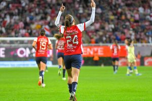 Licha Cervantes pone la paridad en el Chivas vs América de la Liga MX Femenil