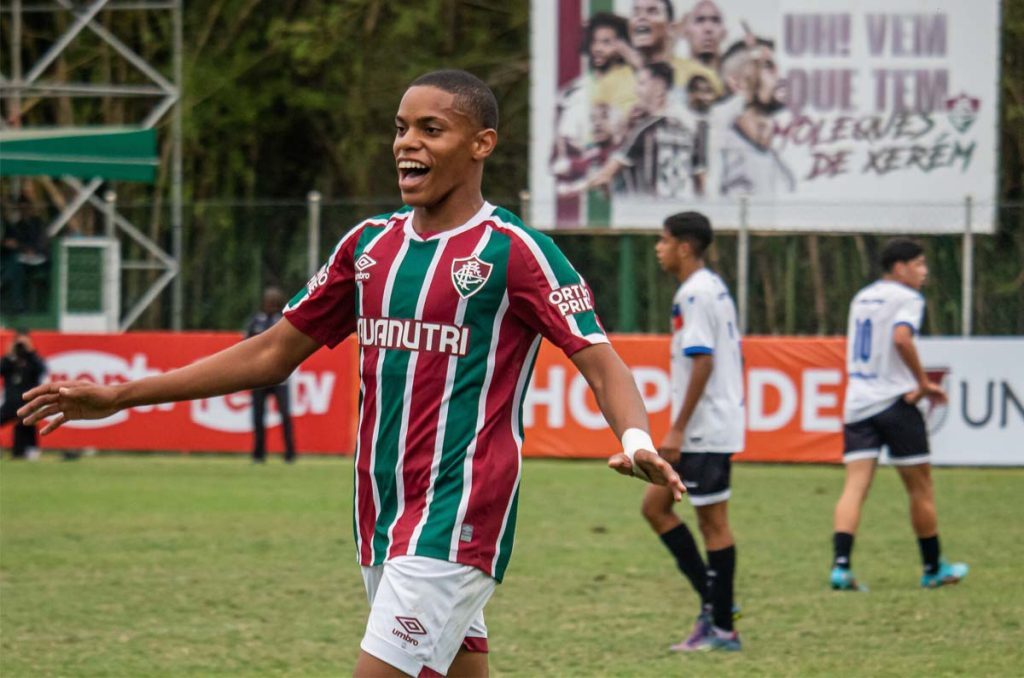Matheus Reis es una de las joyas que tiene Fluminense y puede jugar para la Selección Mexicana
