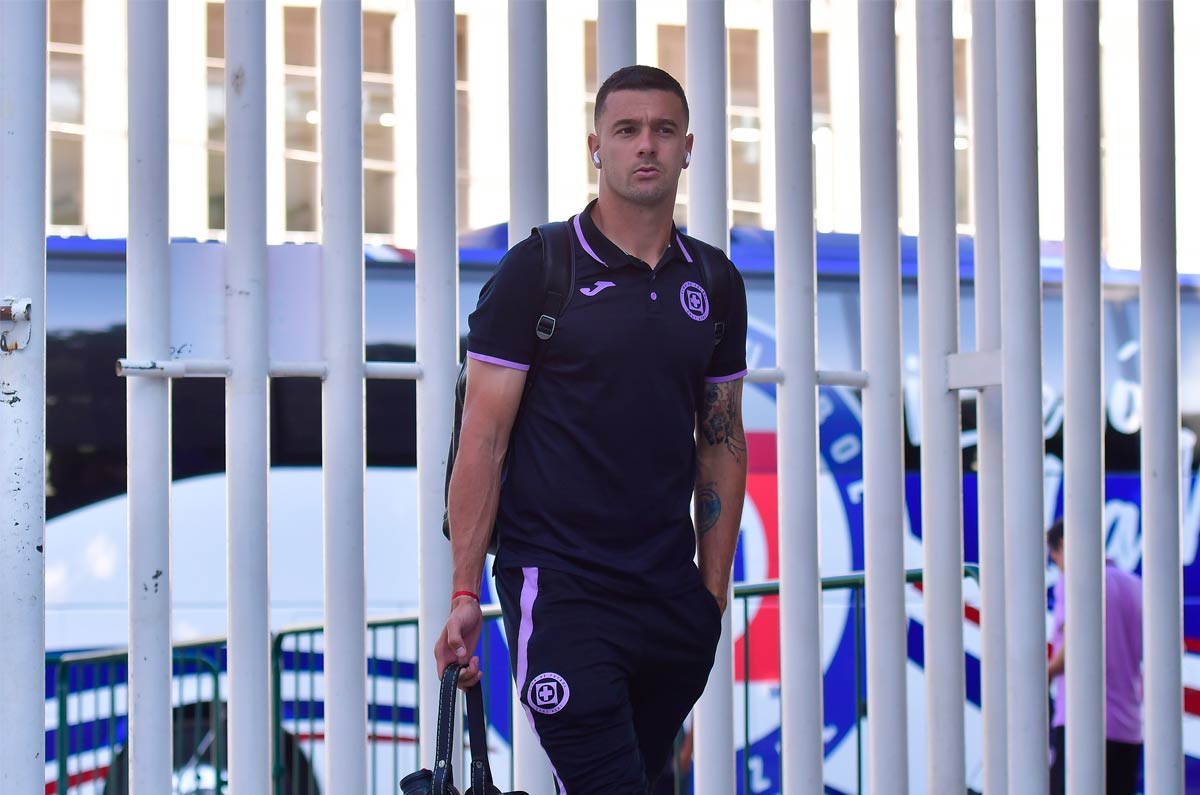 Ramiro Carrera, como Augusto Lotti, otro problema en Cruz Azul