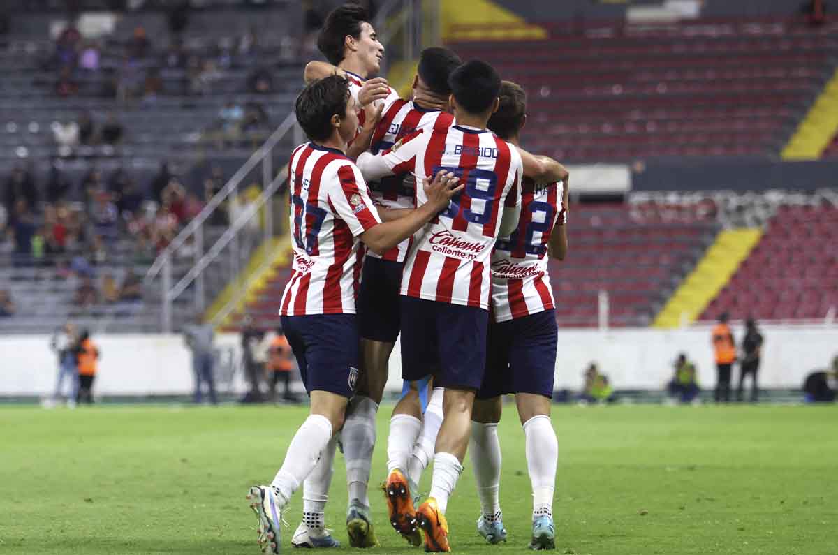 Atlético de San Luis se refuerza en la cantera de Chivas