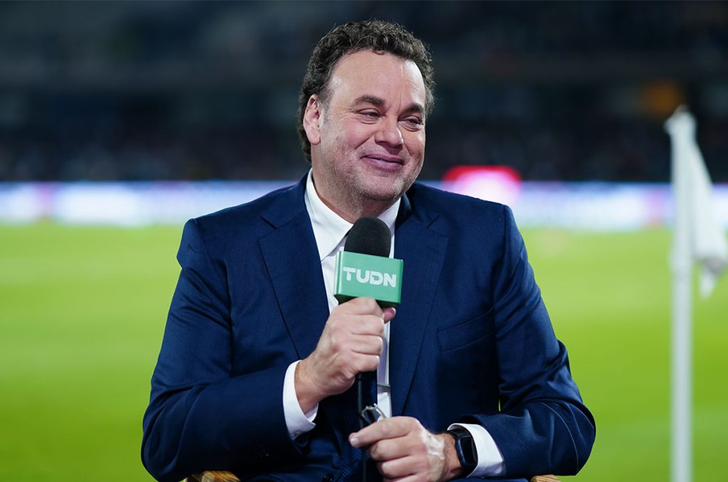 ¡El efecto Faitelson! Televisa por fin vence a TV Azteca en raiting de semis