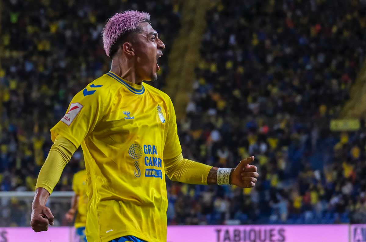 Julián Araujo entre los mejores de Las Palmas y de LaLiga