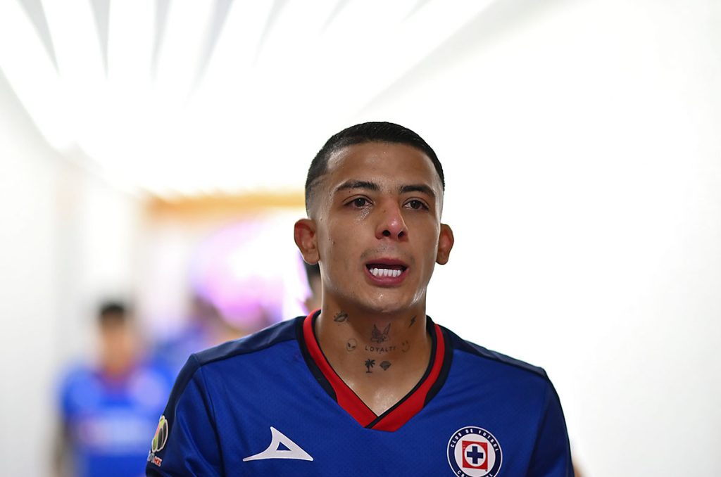 Kevin Castaño deja Cruz Azul para llegar a Europa