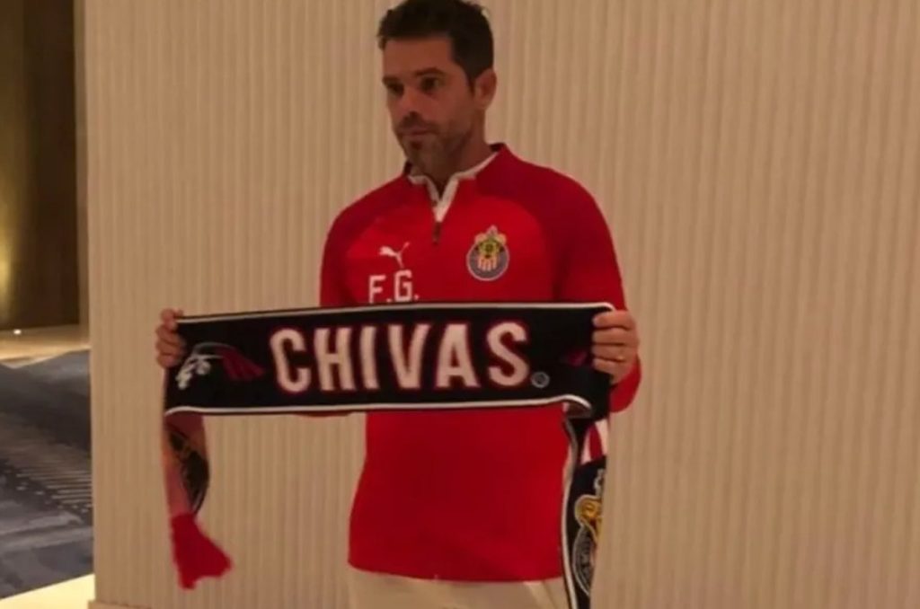 Lo que necesita Fernando Gago para imprimir su estilo en Chivas