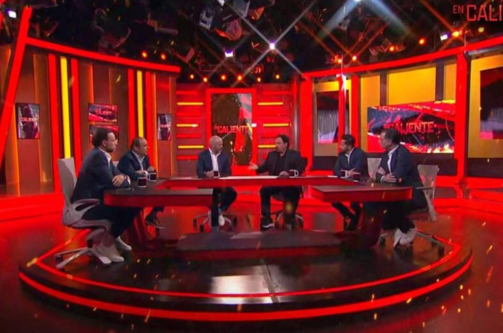 El programa En Caliente regresó a Azteca Deportes con gran polémica