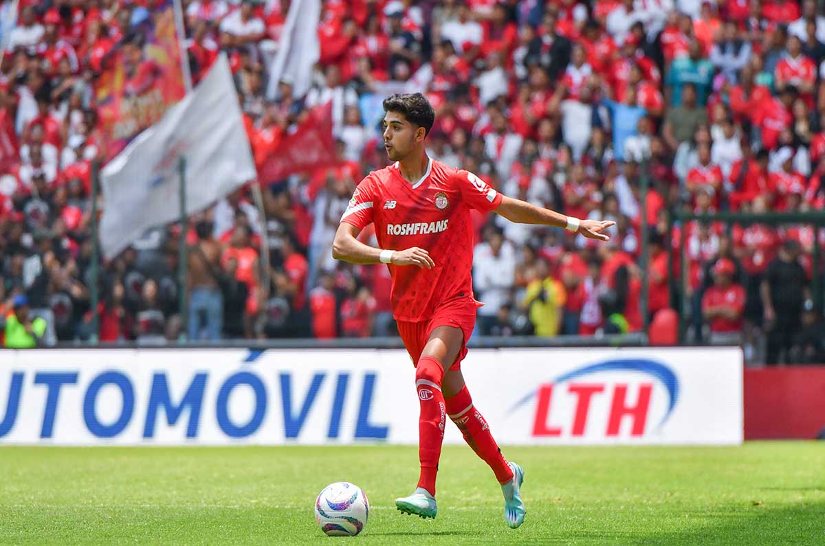 Toluca sigue reforzándose en la cantera del Pachuca de Almada