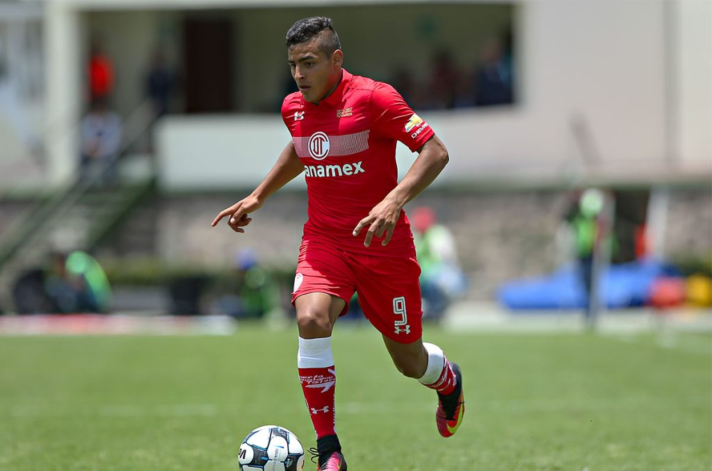 Alexis Vega puede tener un segundo capítulo en el Toluca de Paiva