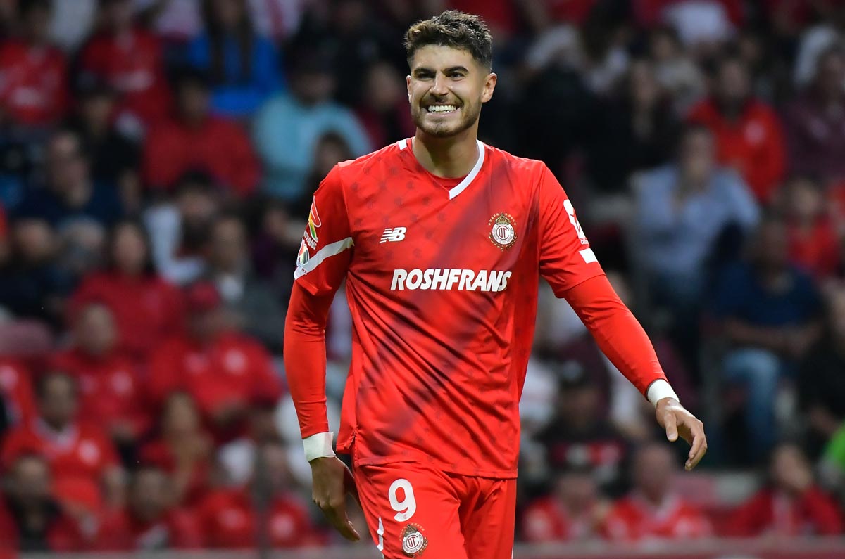 en-toluca-se-tambalea-permanencia-de-pedro-raul