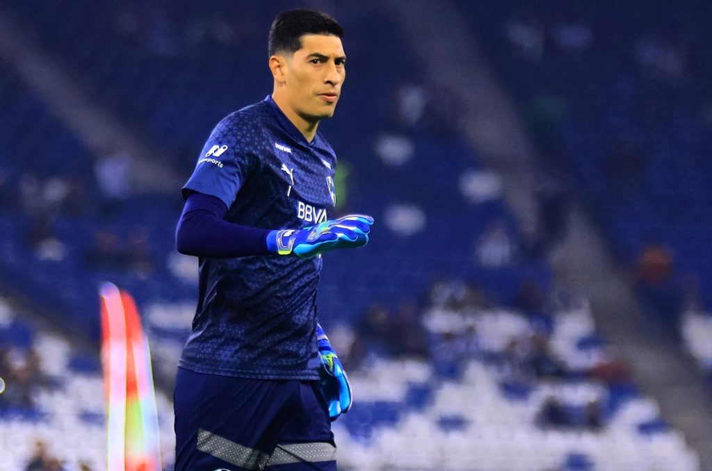 Esteban Andrada no tiene chances de irse de Rayados de Monterrey por su alta cláusula