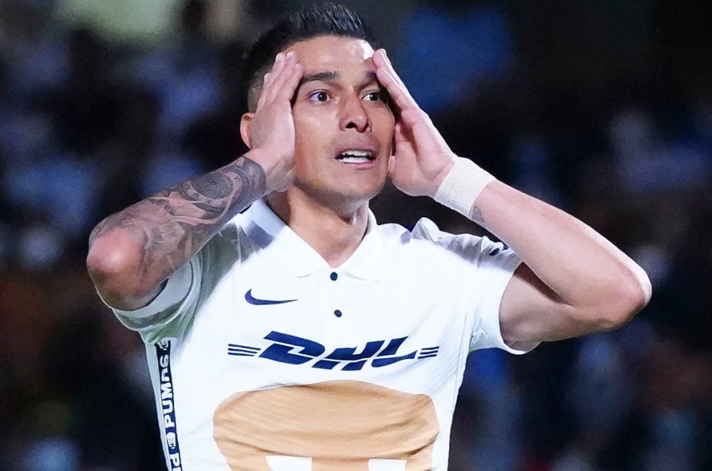 Finalmente Pumas se deshace de Favio Álvarez
