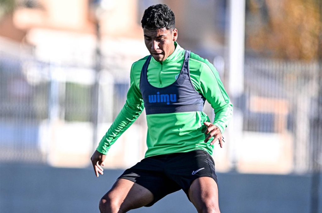 Jesús Hernández está trabajando para ganarse un lugar en el Elche