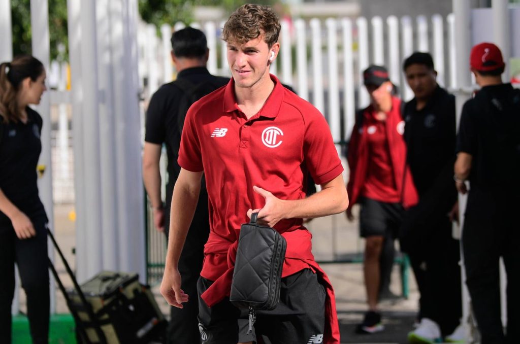 Marcel Ruiz rechaza llegar a Chivas para intentar emigrar a Europa