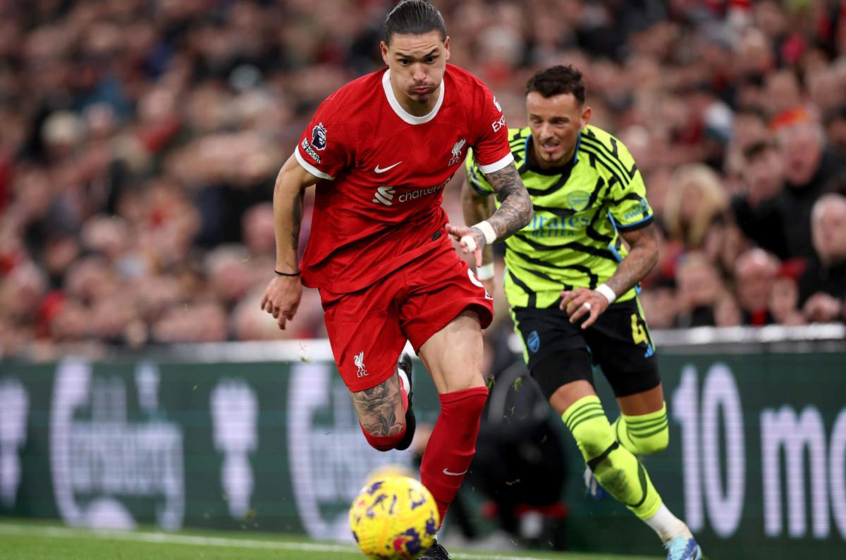 arsenal-vs-liverpool-como-y-donde-ver-la-premier-league-23-24
