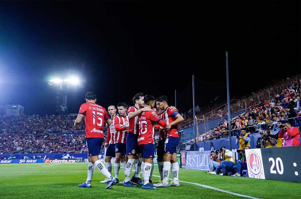 Chivas triunfa con dos penales vs Atlético de San Luis ¿Hay polémica?