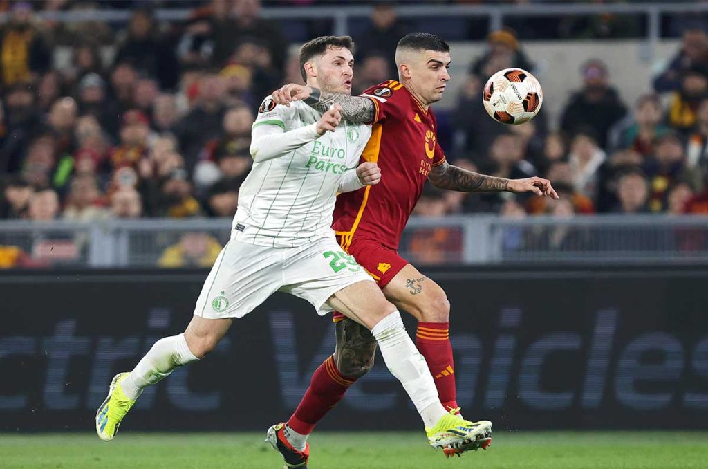 Feyenoord de Santiago Giménez cae en penales ante la Roma