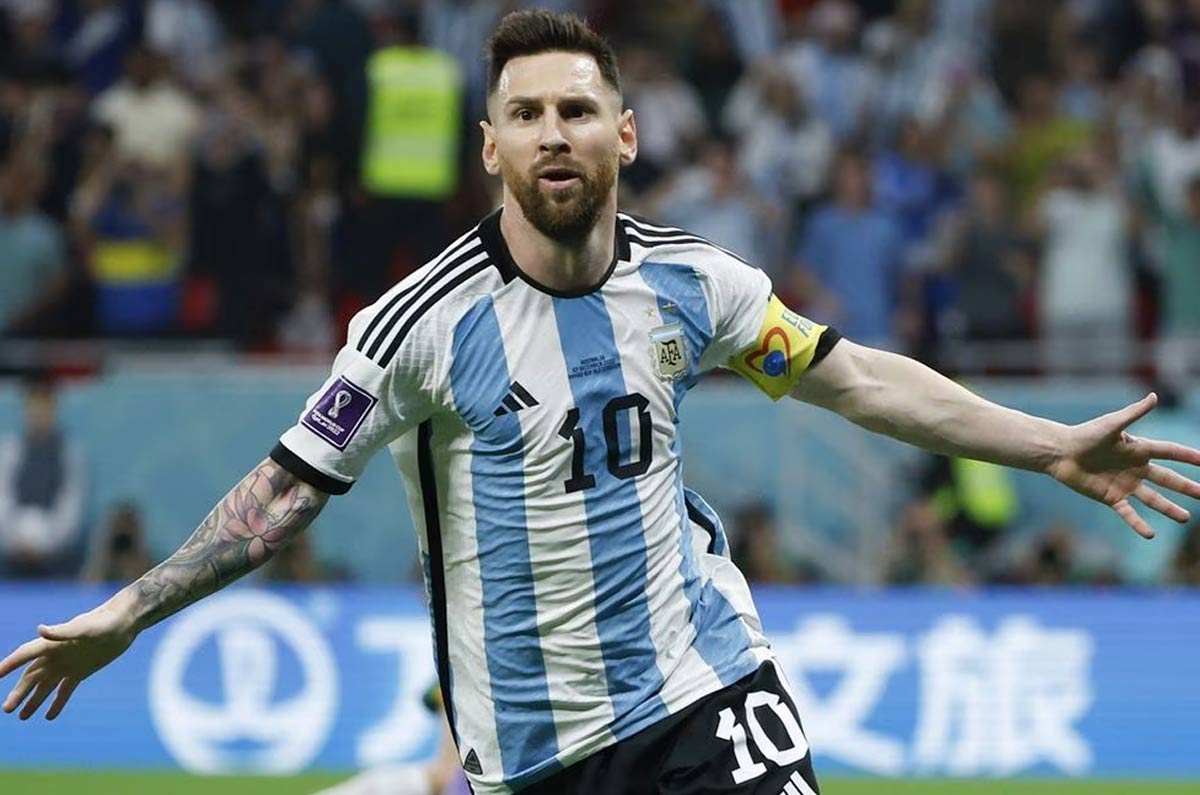 Lionel Messi - Argentina. Después decir adiós en la Copa América Centenario 2016, se retractó unas semanas después. El resto es historia. 