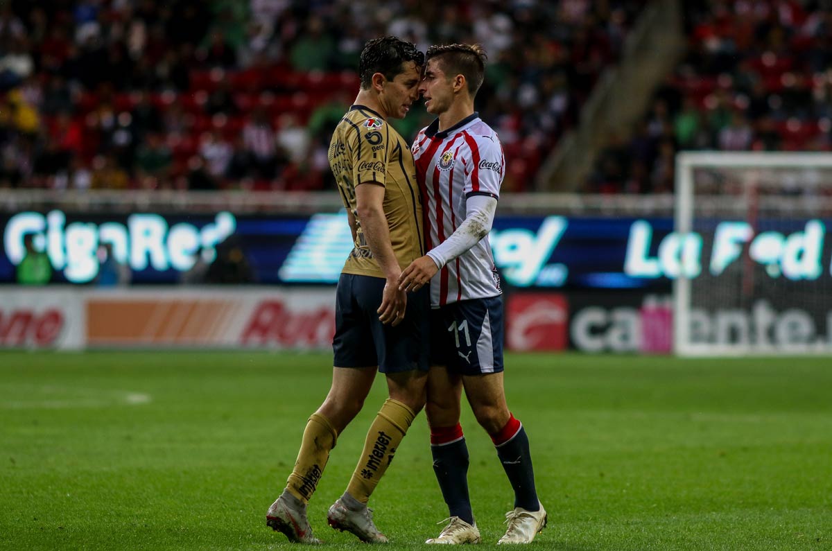 los-ultimos-heroes-de-pumas-ante-chivas-en-el-akron
