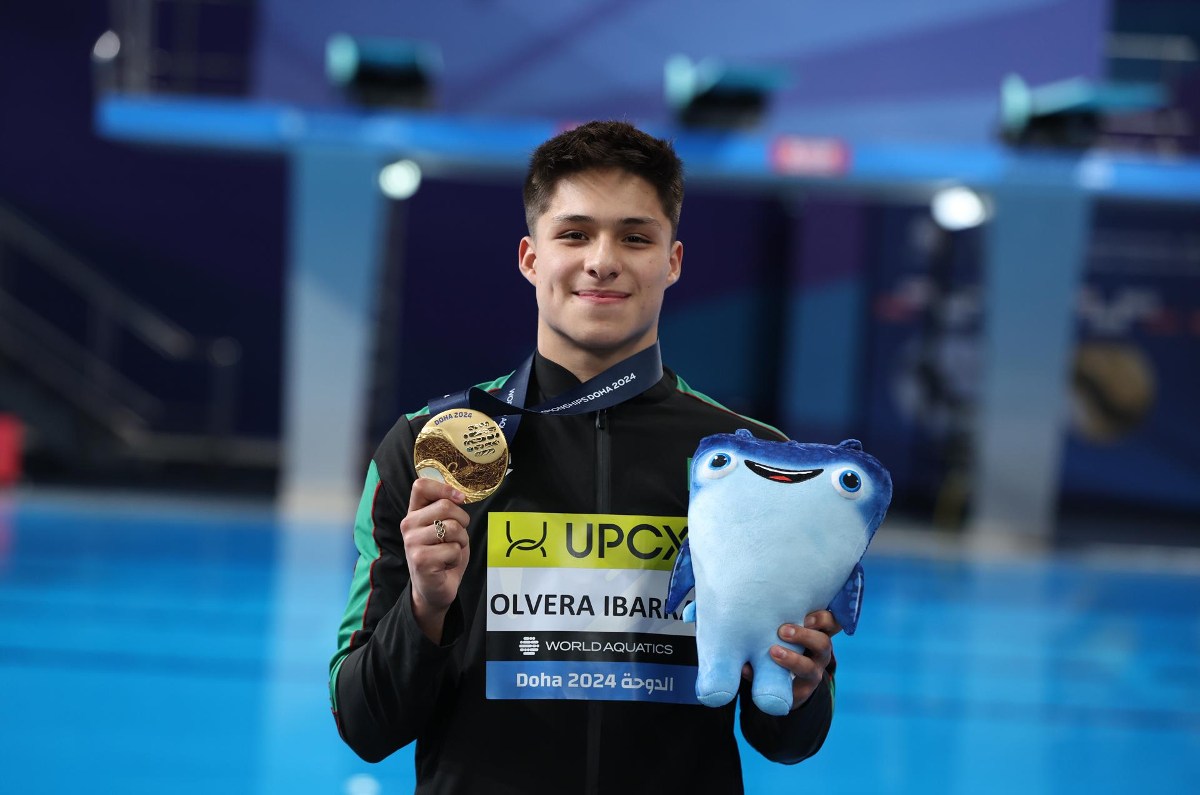 Osmar Olvera, clavadista de oro para México en el Mundial de Natación