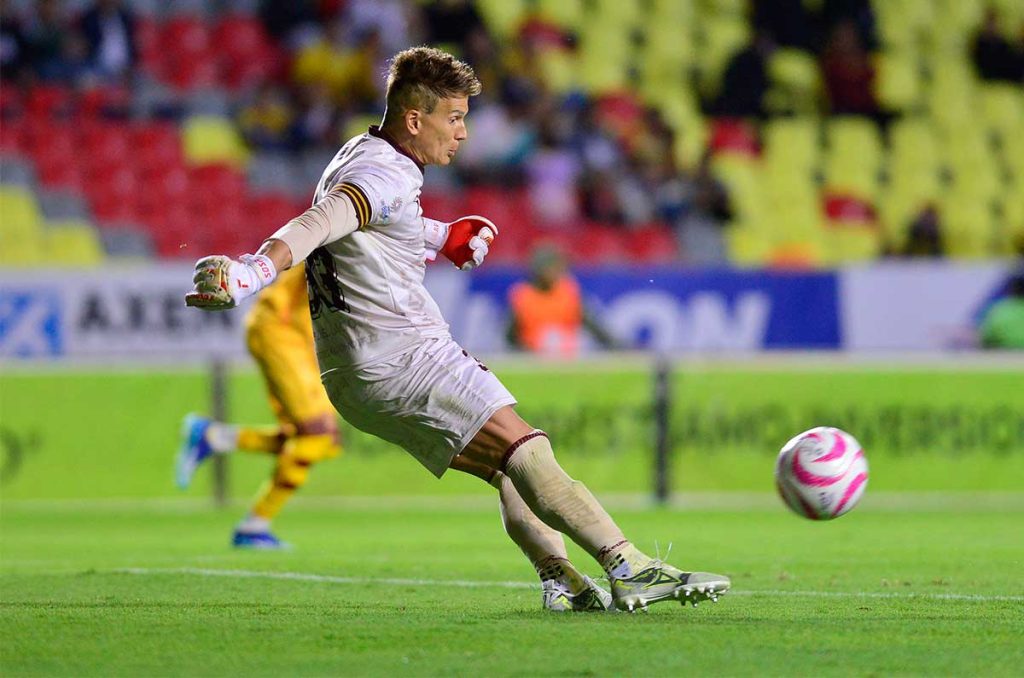 Sebastián Sosa se despide emotivamente del Atlético Morelia 0