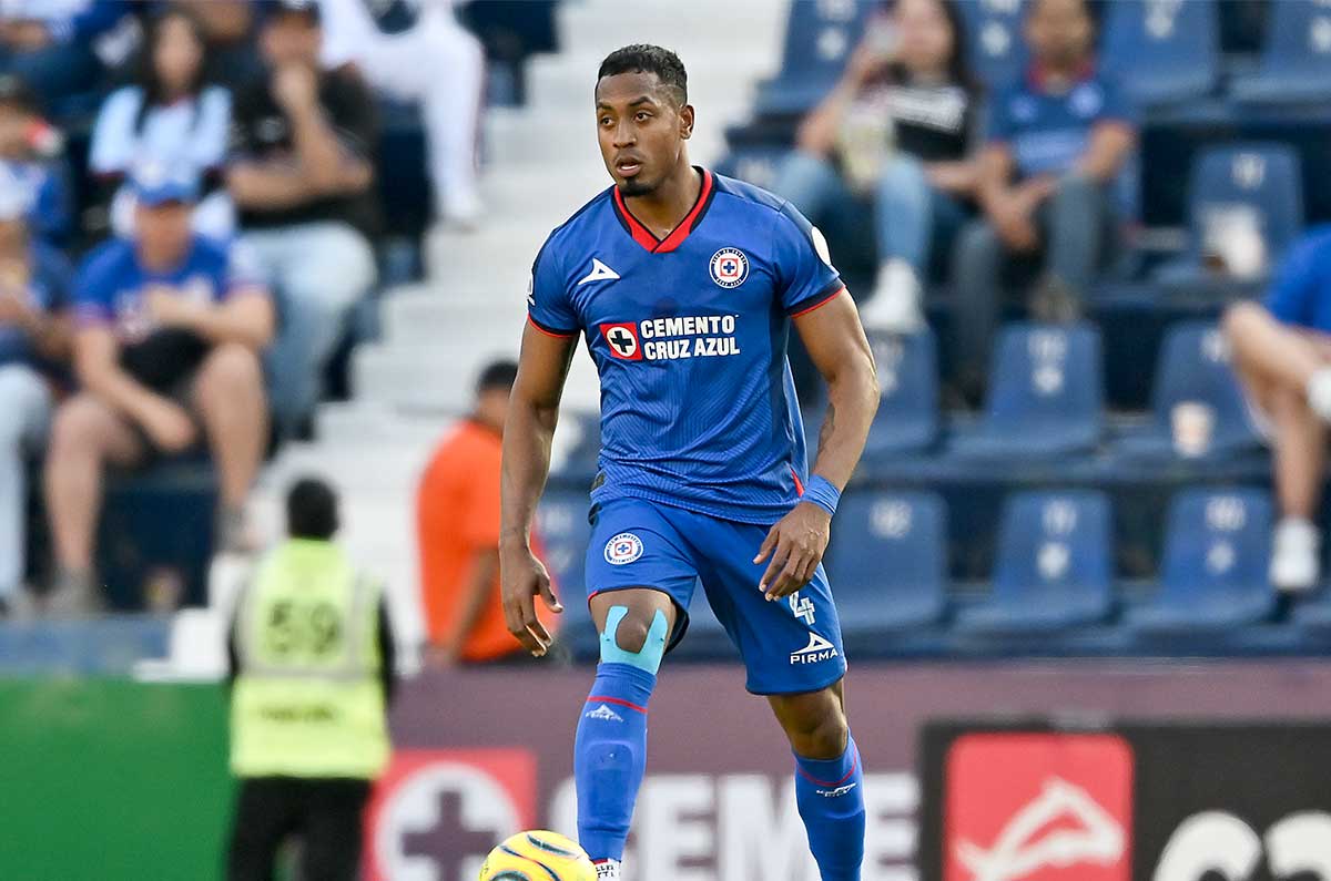 una-dura-sancion-para-willer-ditta-cruz-azul-apelara-