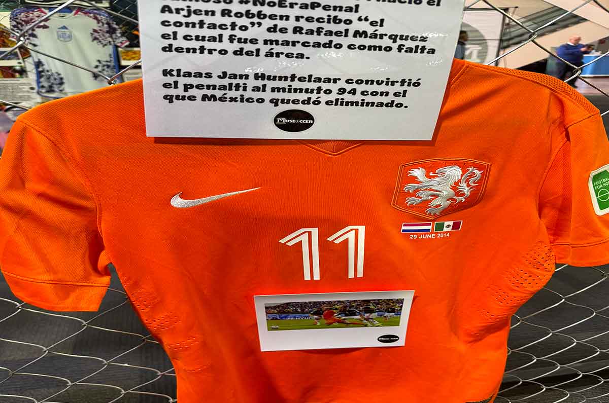 Jersey de Robben en el 'No era penal'