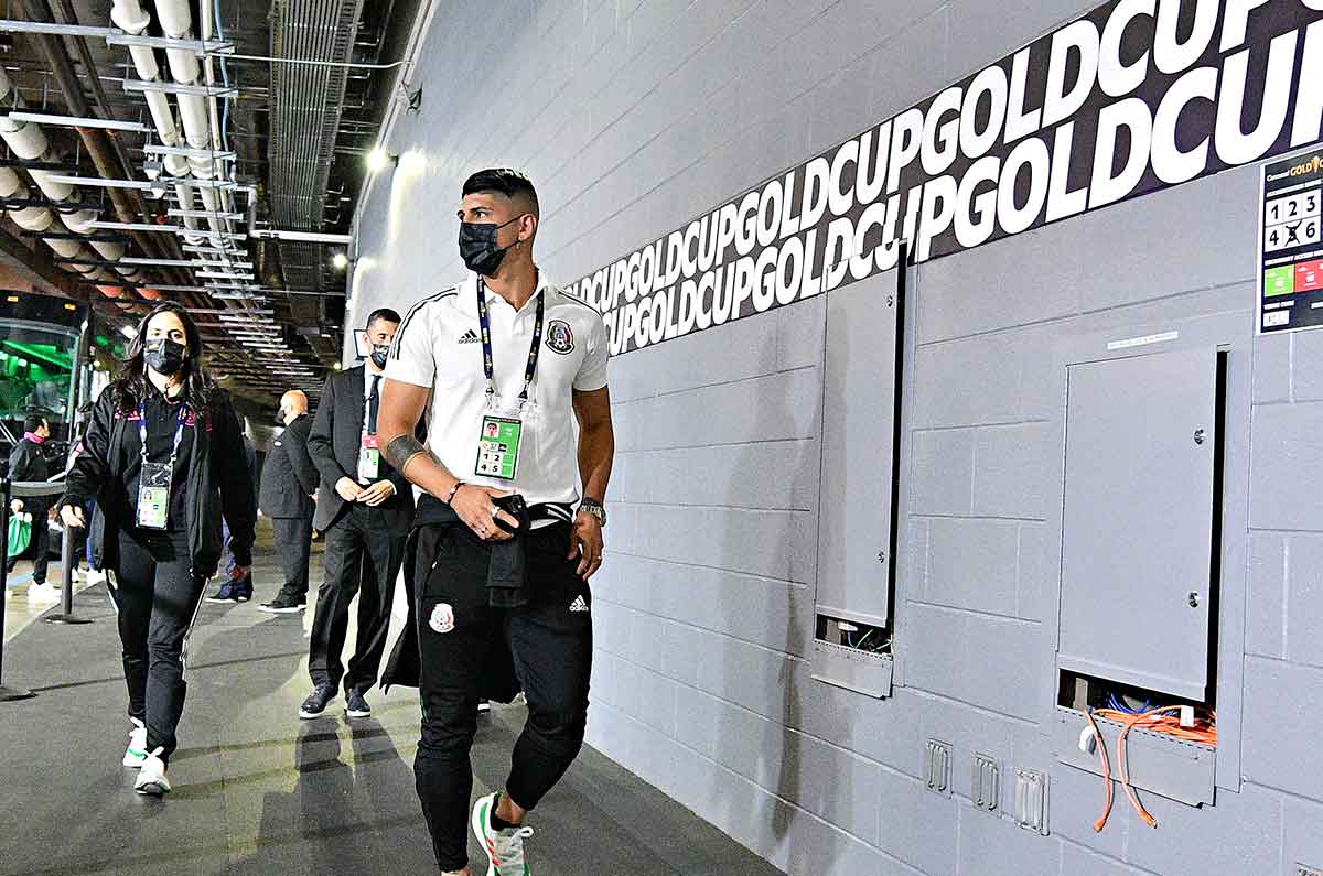 Alan Pulido comienza con su cuota goleadora del 2024 con Kansas