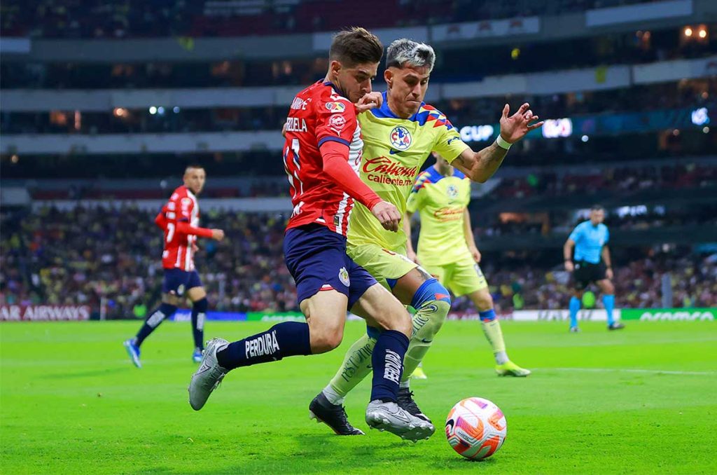 Chicote Calderón ofrece su playera del América a aficionados de Chivas 0