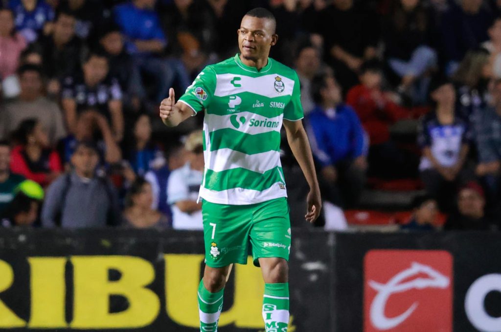 Harold Preciado apunta a venta de Santos Laguna para el verano