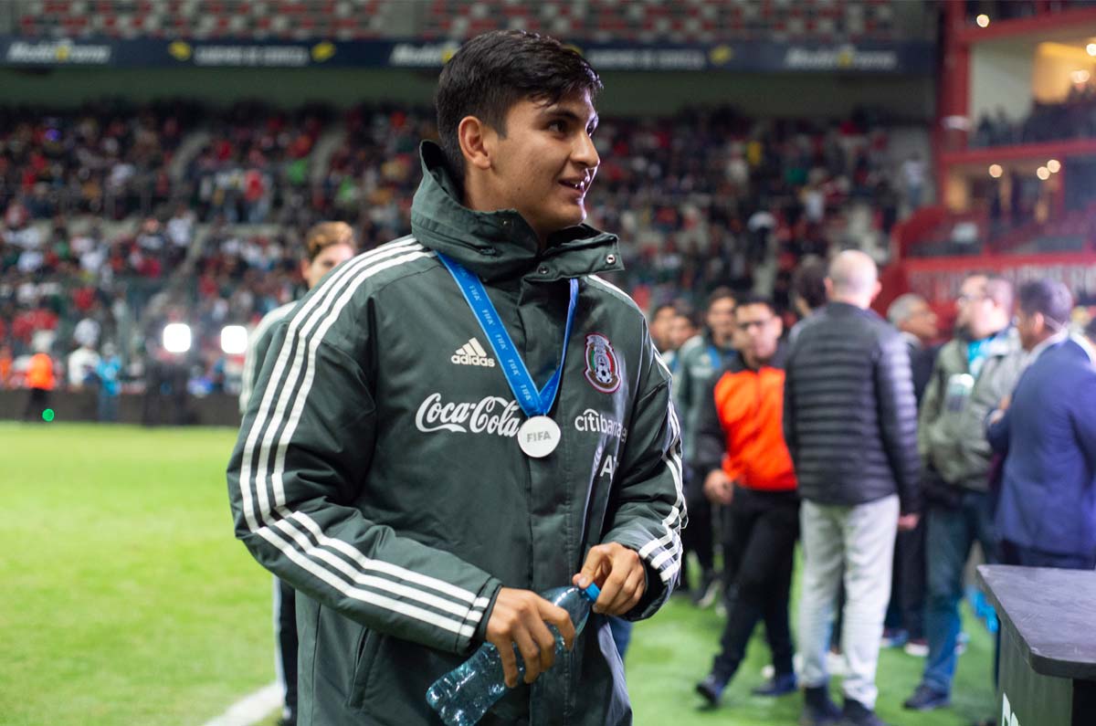 Josué Martínez. Un mediocentro de 21 años que dejó las filas de Rayados de Monterrey para sumarse con el York United FC.
