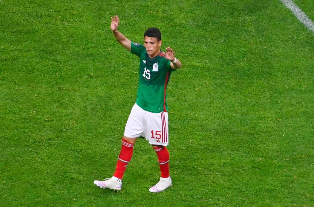 Los defensas para sustituir a Héctor Moreno en Selección Mexicana