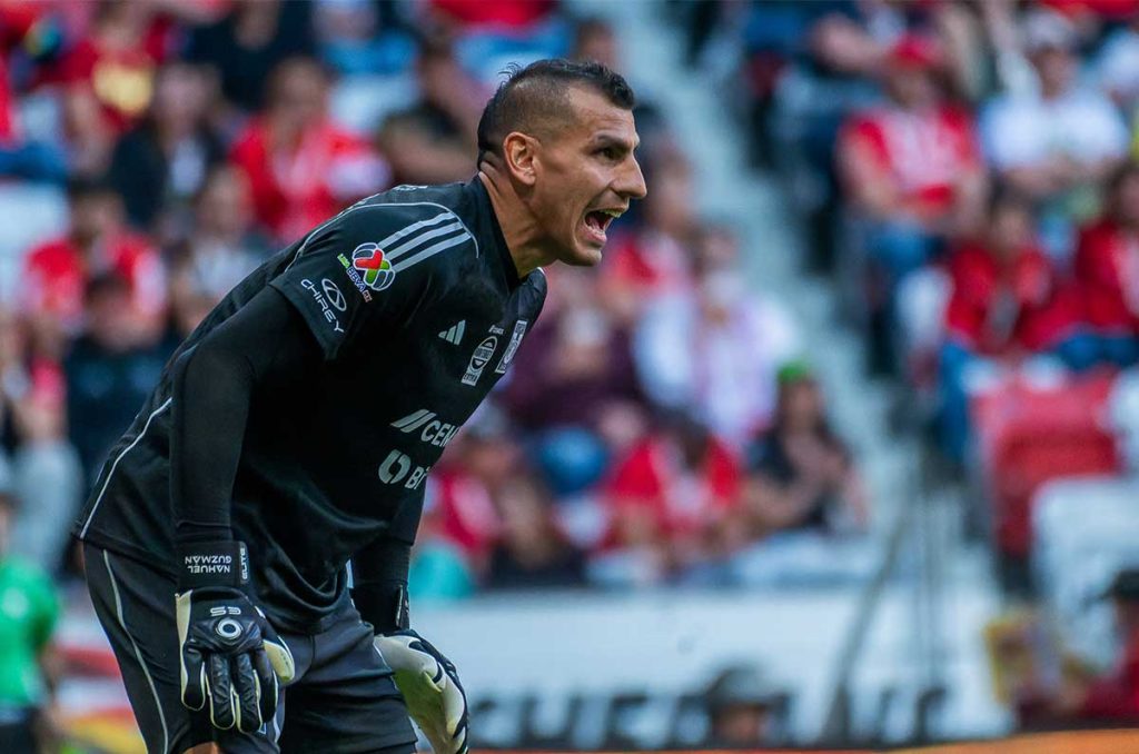Nahuel Guzmán recrimina gritos homofóbicos del Estadio Azteca 0