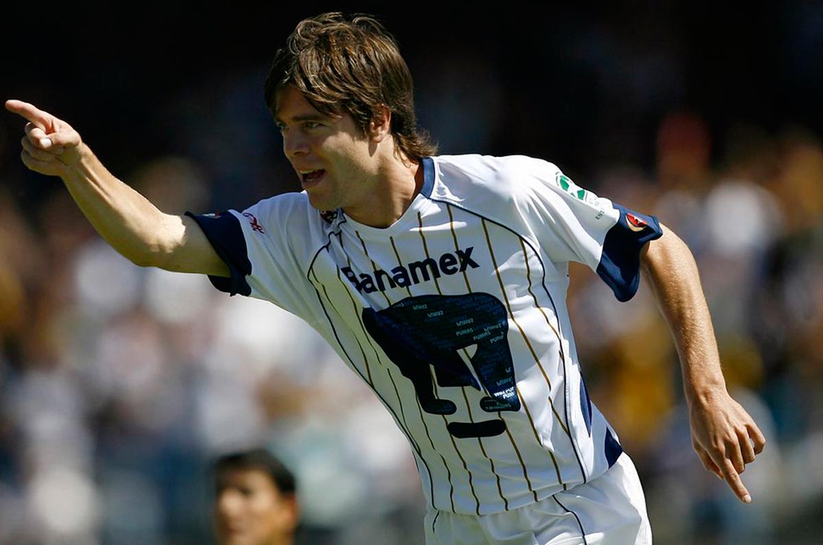 Qué fue de Esteban Solari, goleador argentino de Pumas