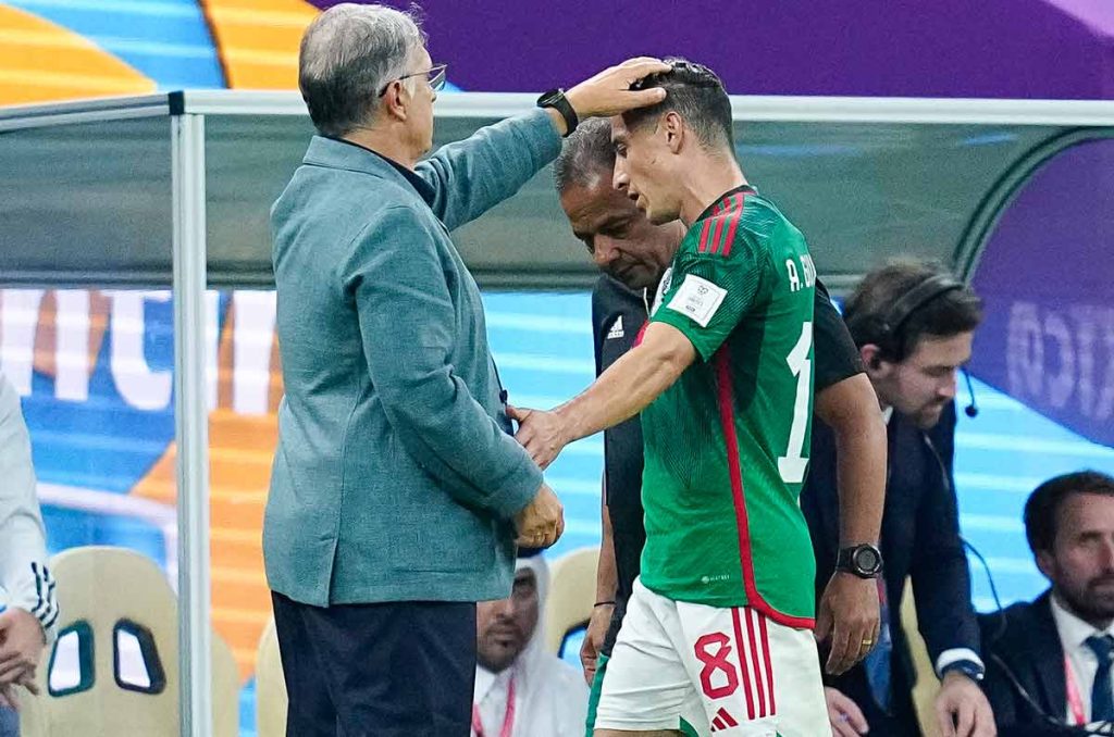 Gerardo 'Tata' Martino y Andrés Guardado durante su paso por la Selección Mexicana