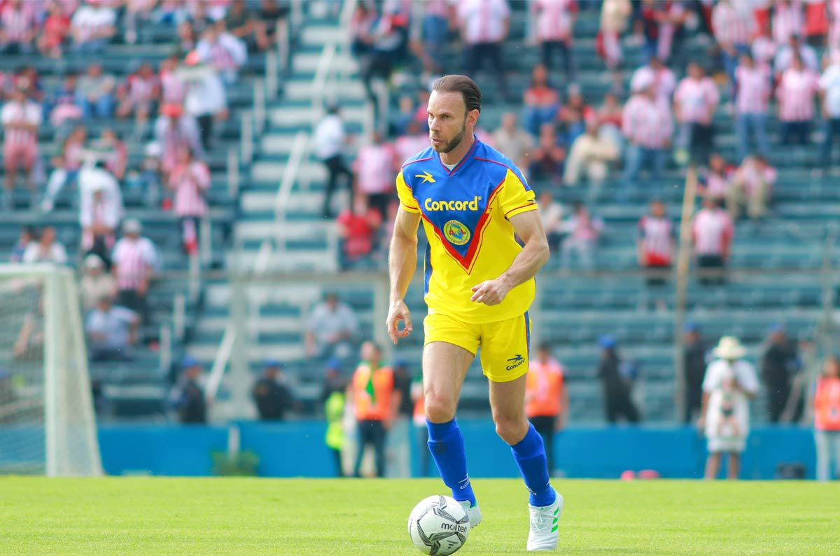 Zague. Hizo 10 goles jugando para las Águilas del América