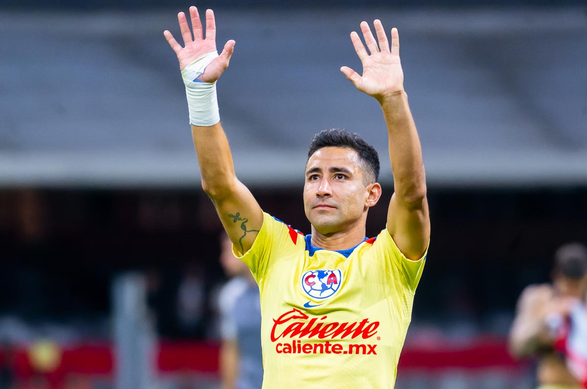 América se piensa la renovación de Luis Fuentes