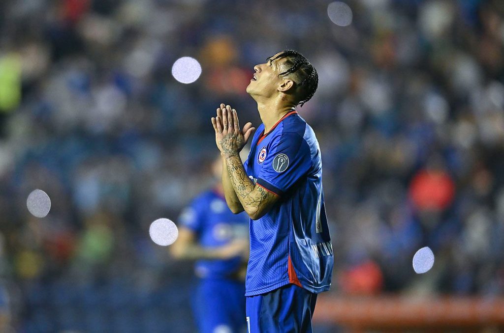 Cruz Azul y Atlas empatan entre polémica, ¿aciertos o errores del VAR?