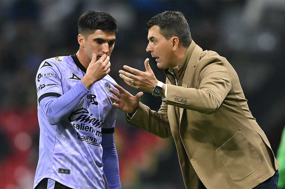 ¡Uno más! Ismael Rescalvo deja de ser técnico del Mazatlán