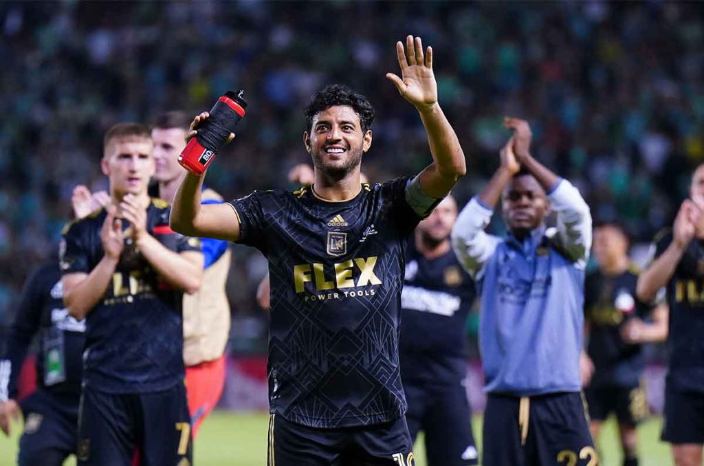 Alejandro Vela deja entrever el posible retiro de Carlos Vela