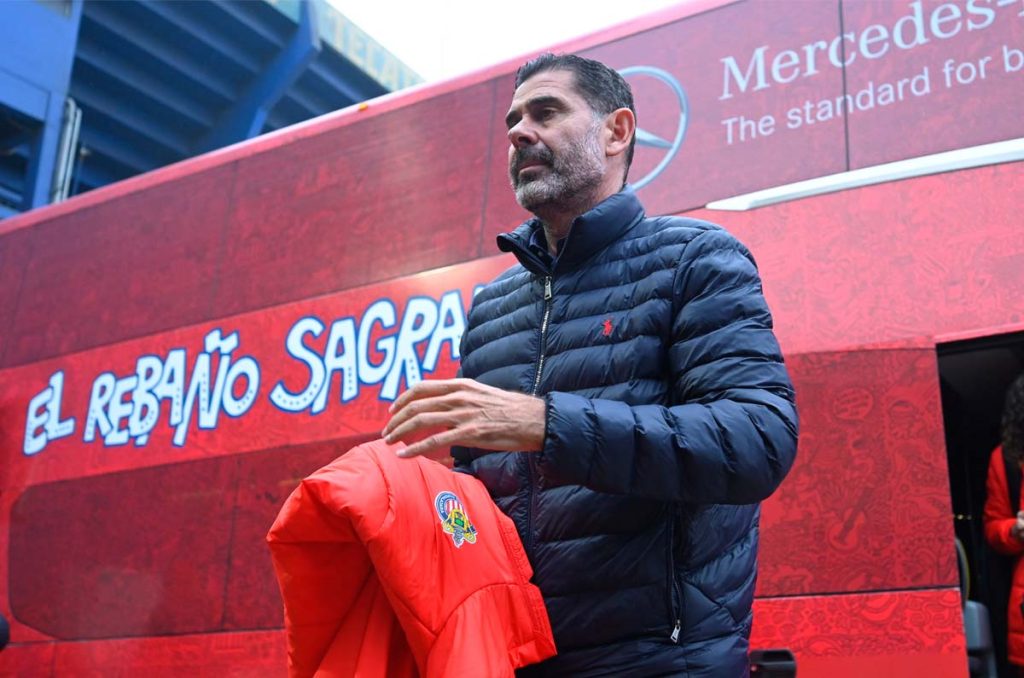 Chivas: ¿Quién toma el lugar de Fernando Hierro?