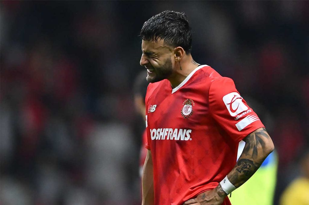 Alexis Vega y Toluca caen eliminados ante Chivas con un fuera de lugar; ¿debió marcarse?