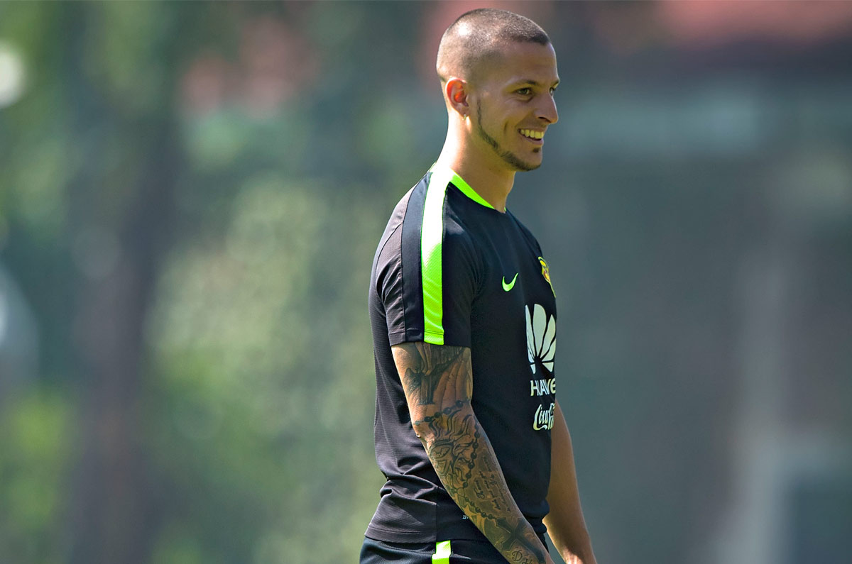 Darío Benedetto. Es un hecho que le dice adiós a Boca Juniors. Dentro de la Liga MX ya ha estado sonando para los Tuzos de Pachuca, FC Juárez y se ha ofrecido para la Máquina de Cruz Azul. 
