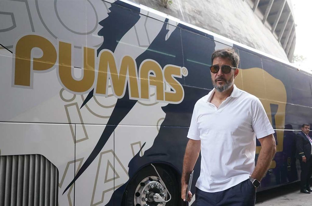 Gustavo Lema parece continuar en Pumas de cara al AP24