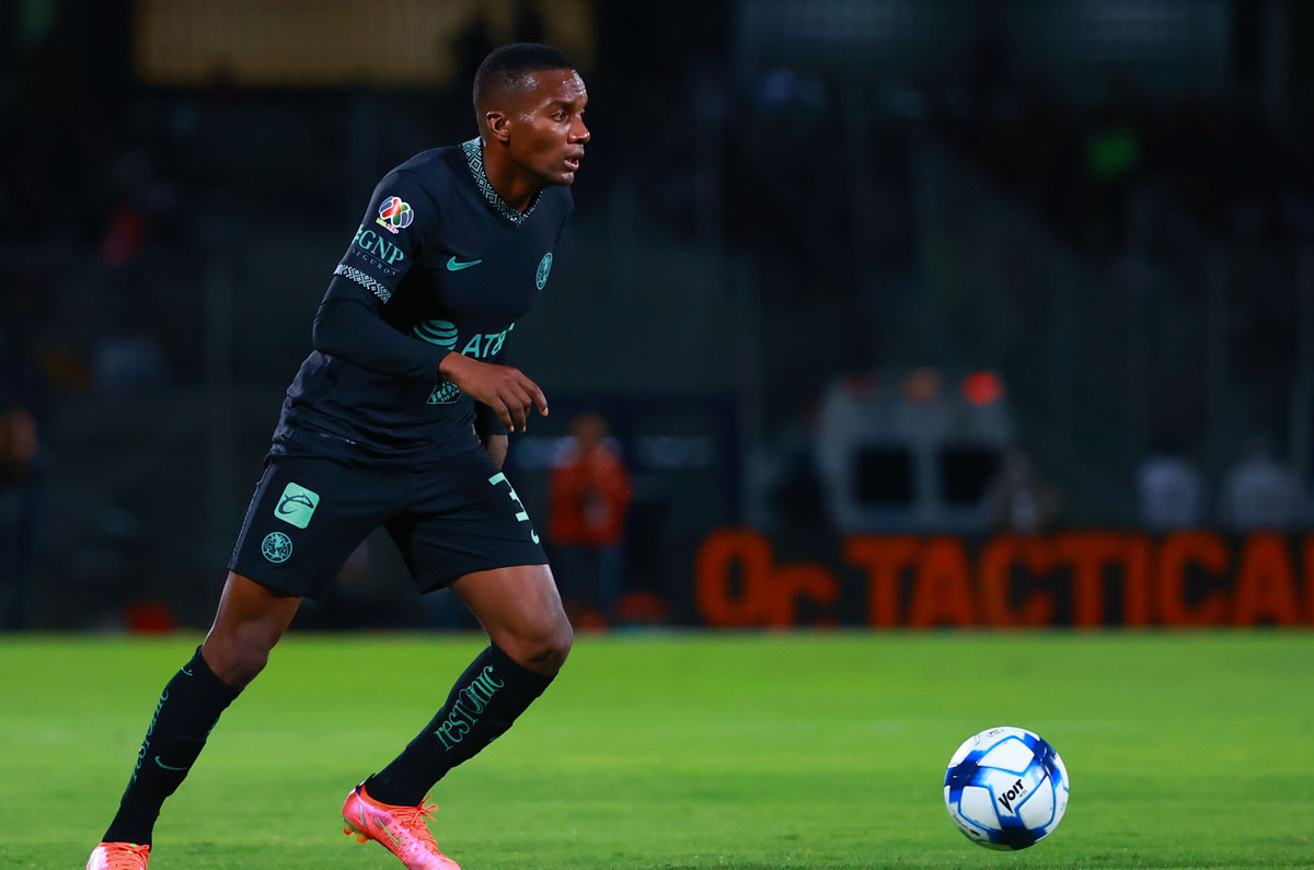 Juan Otero. Tuvo un paso discreto con Santos Laguna y América, pero se marchó cedido al Sporting de Gijón en España, donde si no hacen valida la opción de compra, tendrá que regresar a la Liga MX. 