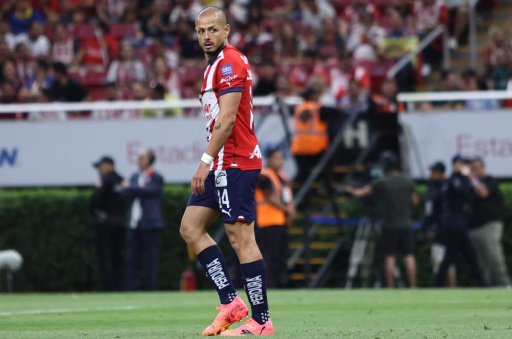 Los números de Chicharito en su semestre de vuelta con Chivas